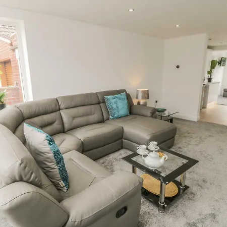 بيت للعطل Abbey View ويتبي